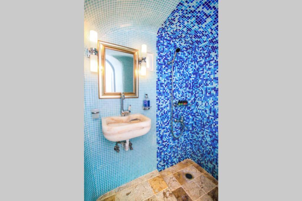 Dionyssos Cave House Villa เอีย ภายนอก รูปภาพ