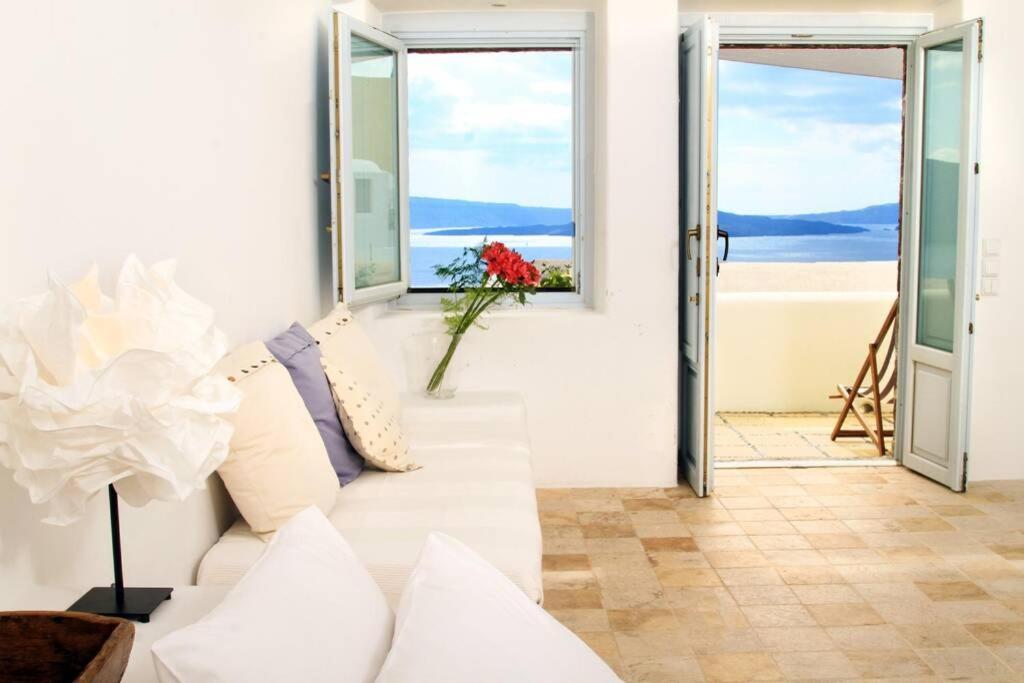 Dionyssos Cave House Villa เอีย ภายนอก รูปภาพ